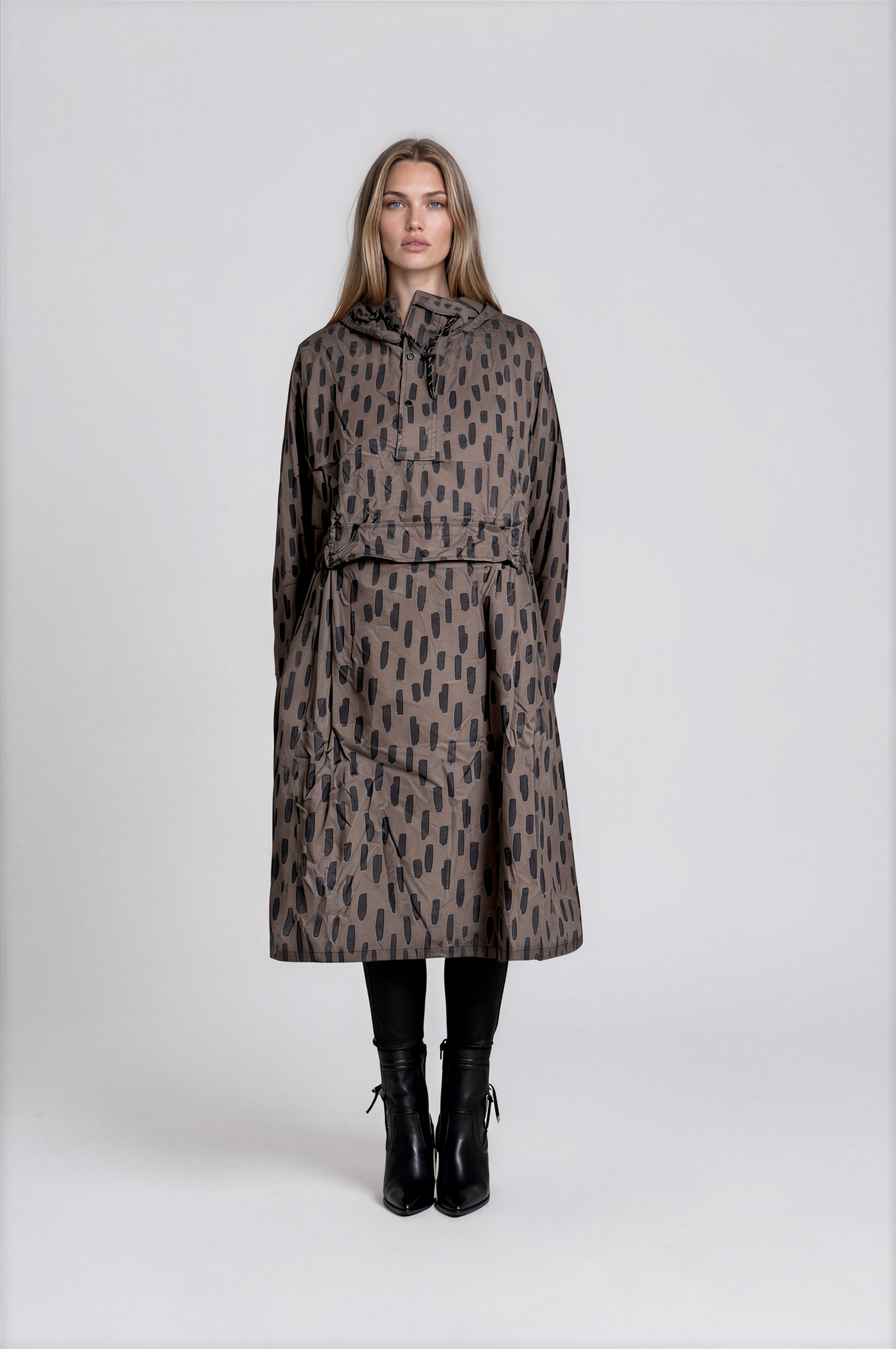 Drops – Dark Olive/Cinder Black